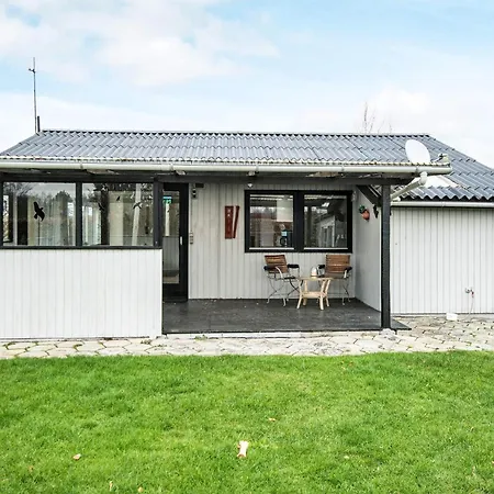 6 Person In Дом отдыха *