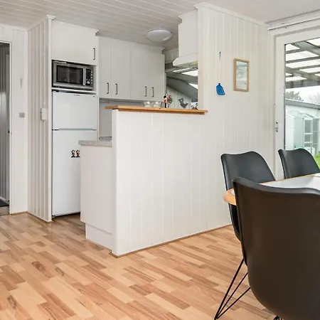 Дом отдыха 6 Person In Норборг