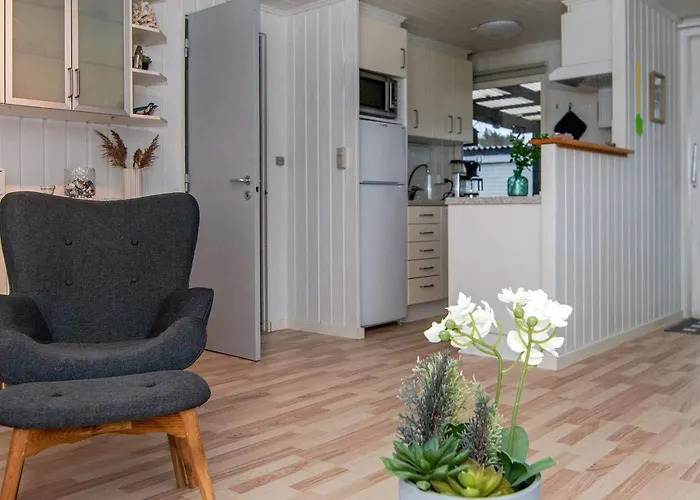 6 Person In * Nordborg